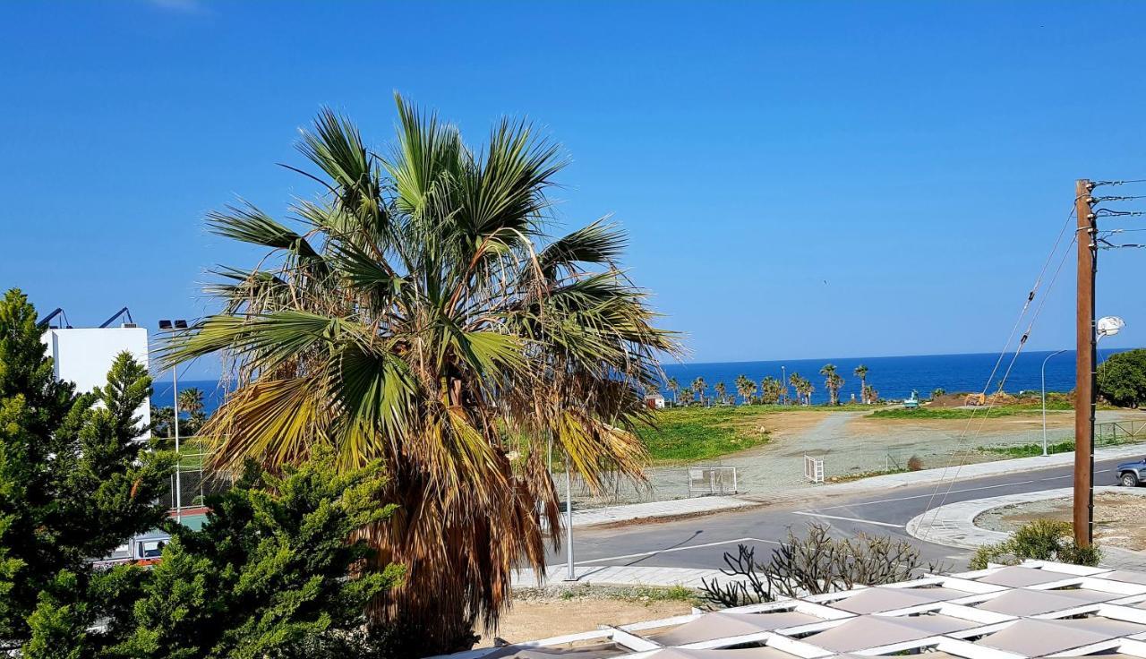 Georgia Apartments Paphos Buitenkant foto